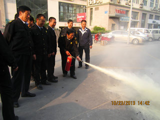 1545269845133914.jpg 1375668594.jpg